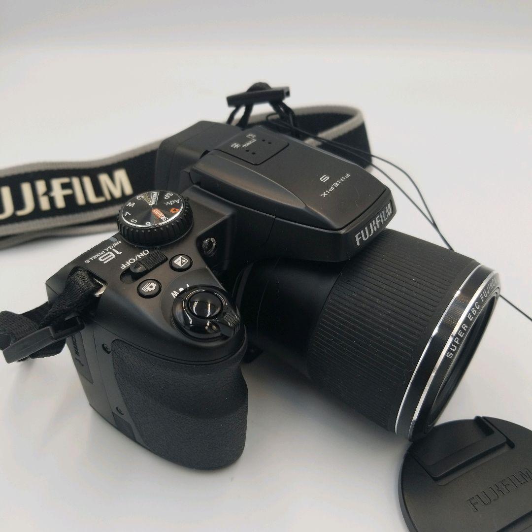 【美品】FUJIFILM　ファインピクス　一眼レフ　デジカメ　望遠　電池式