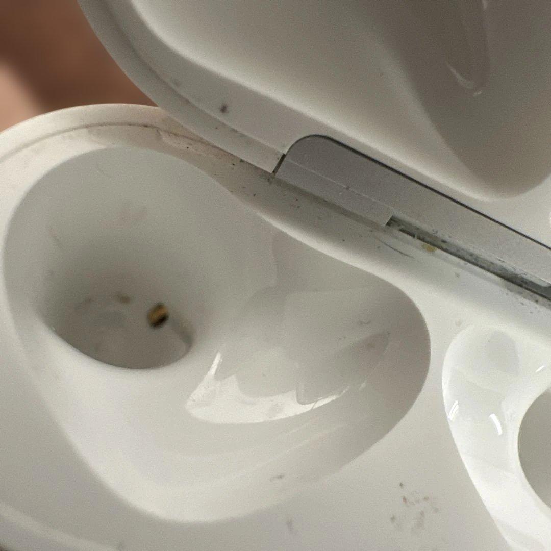 ★即使用可★Apple AirPods4 本体ケース イヤホン左右セット