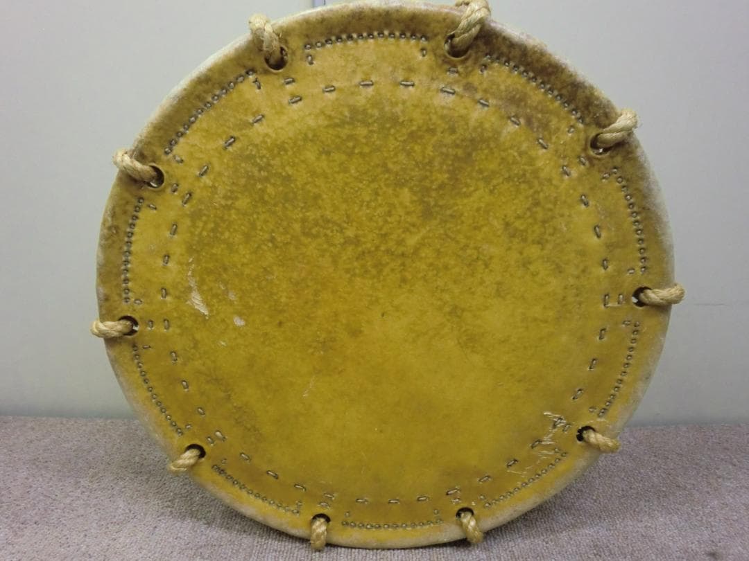 【中古品】締太鼓 面35cm 胴長15cm　台・バチ・バチ用収納袋付き