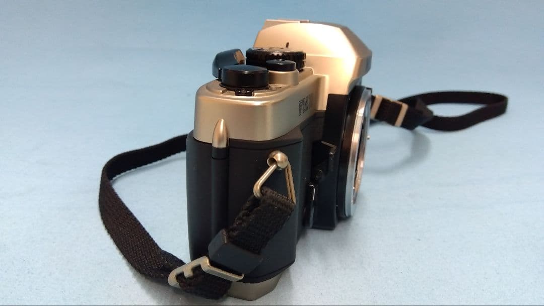 Nikon FM10 ボディのみ 作動良好