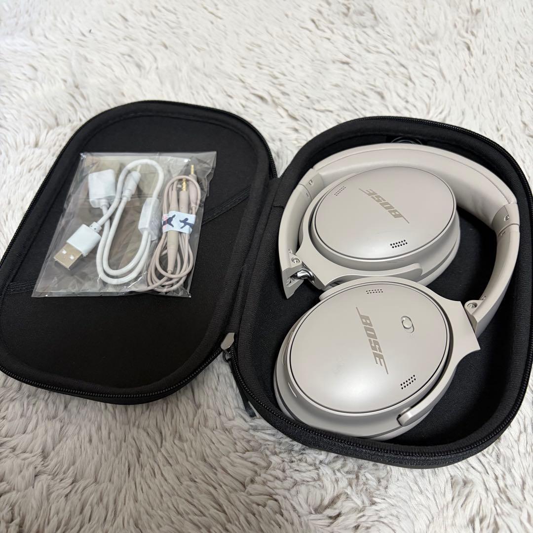 Bose QuietComfort Headphones 去年の12月購入
