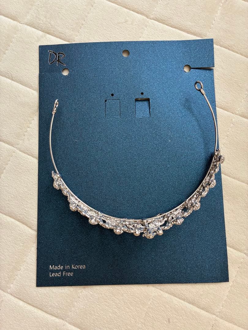 ✴︎ウェディング✴︎ティアラ✴︎バレッタ&イヤリング&ネックレス