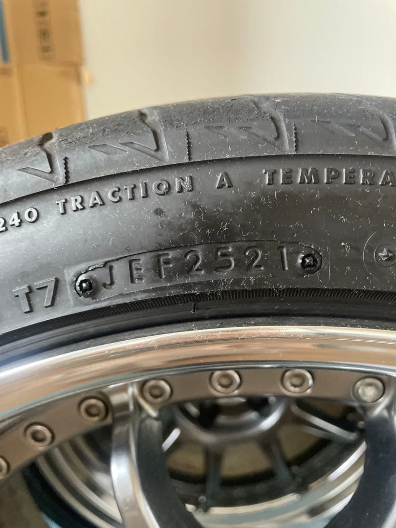 ホイール SSR SP3 廃盤 18インチ