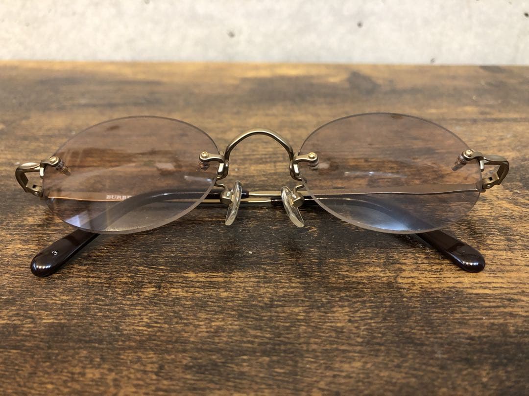 Burberry バーバリー　サングラス　リムレス　 y2k 平成　ノバチェック