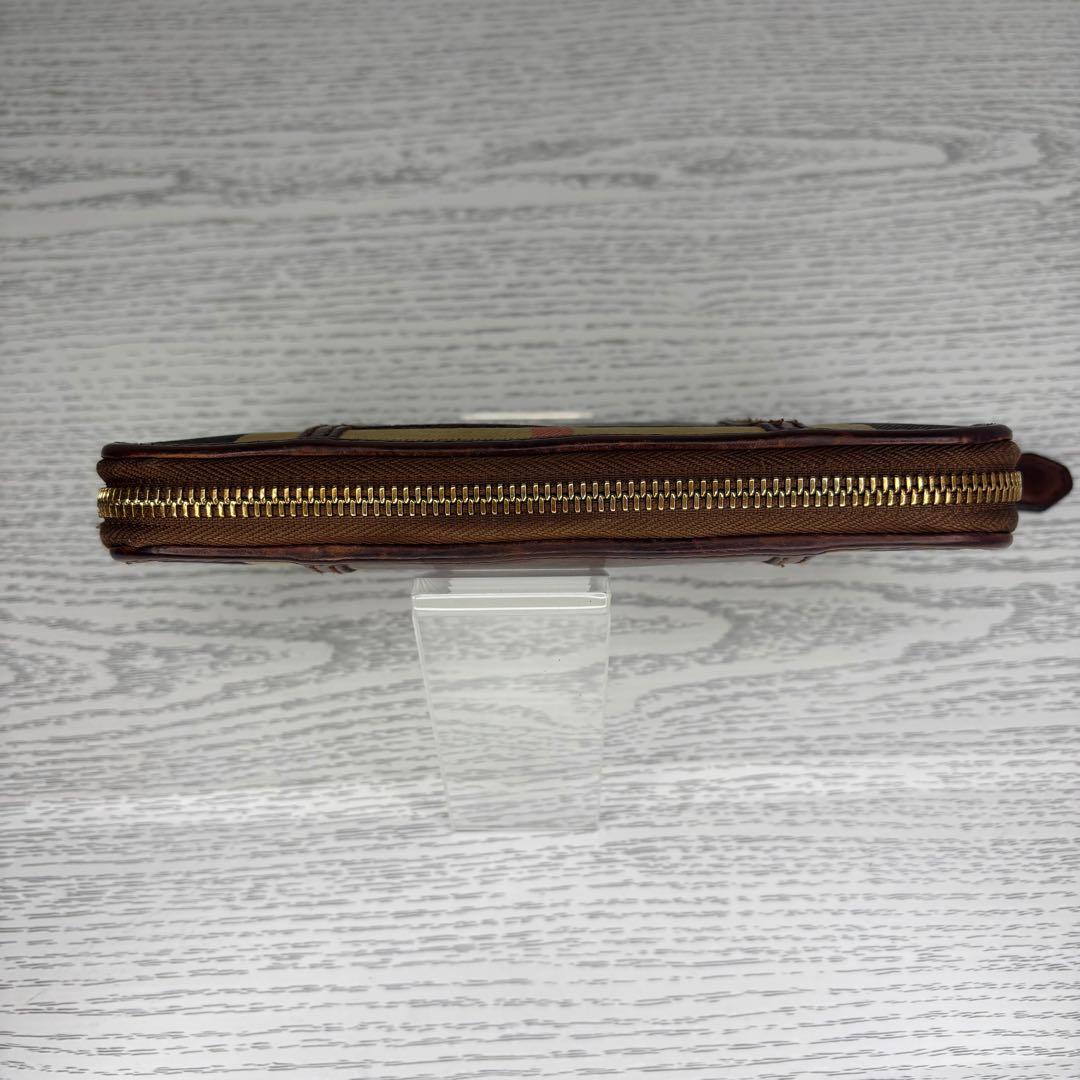 美品　Burberry バーバリー　長財布　ラウンドファスナー　S36