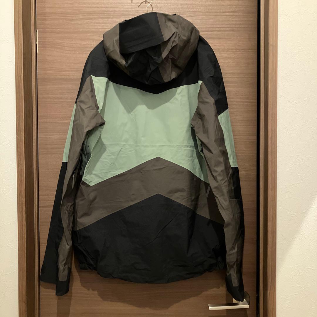 ピークパフォーマンスPeakPerformance Gravity 上下