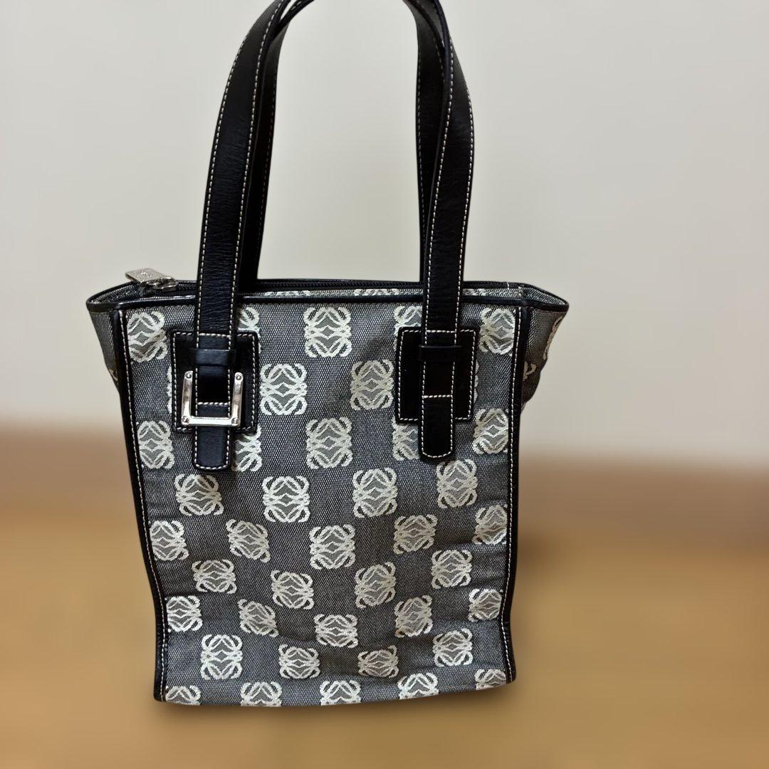 LOEWE ハンドバッグ　小さめトートバッグ　キャンバス　アナグラム