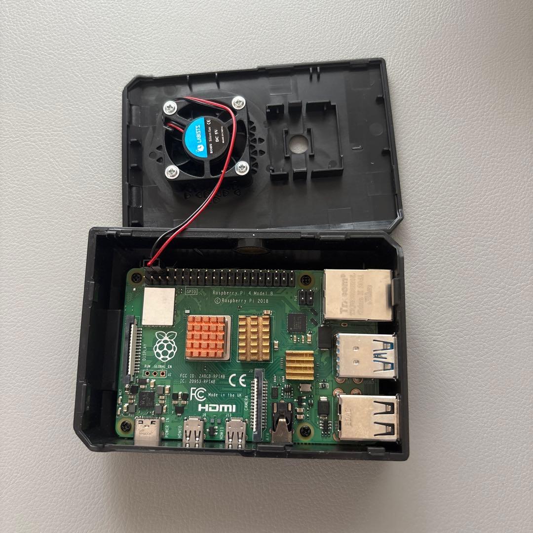 RASBERRY PI 4 8G SDカード無し