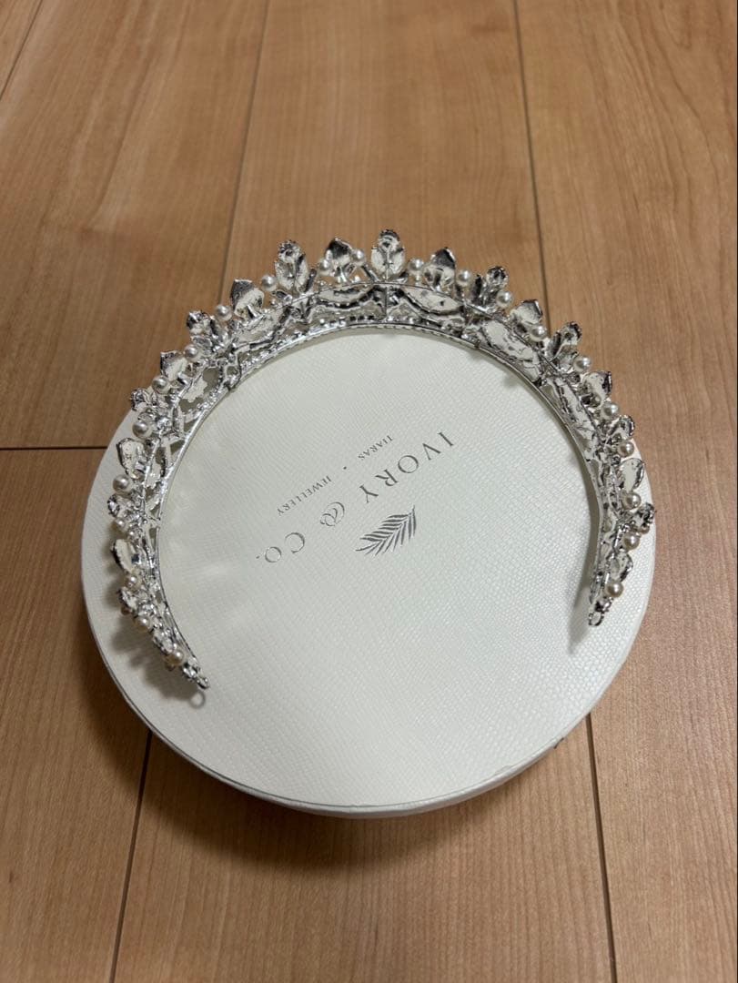 Ivory & Co. Alexandra sakura ティアラ　【ピアス付】