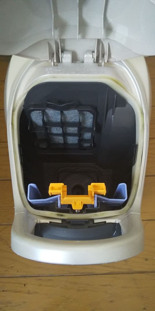 21年製❗軽量型、三菱、紙パック式掃除機(パワーノズル)