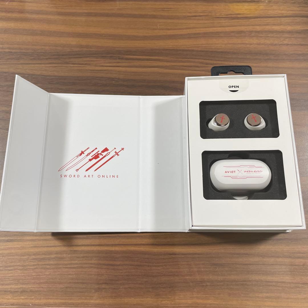AVIOT ソードアートオンライン　ワイヤレスイヤホン