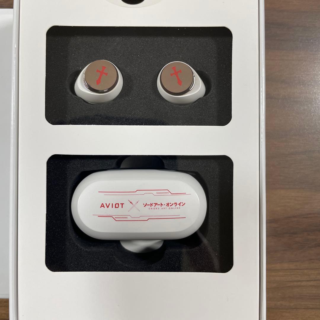 AVIOT ソードアートオンライン　ワイヤレスイヤホン