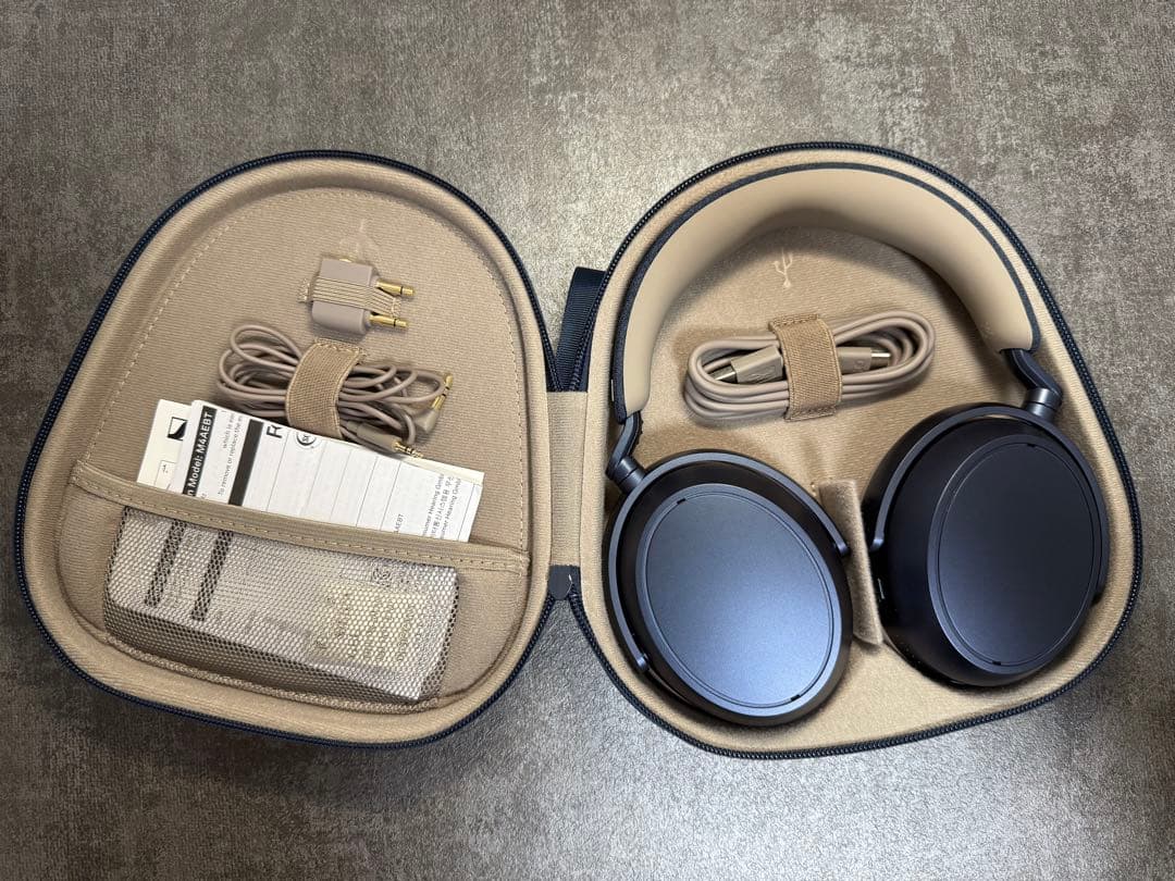 ヘッドホン momentum 4 wireless