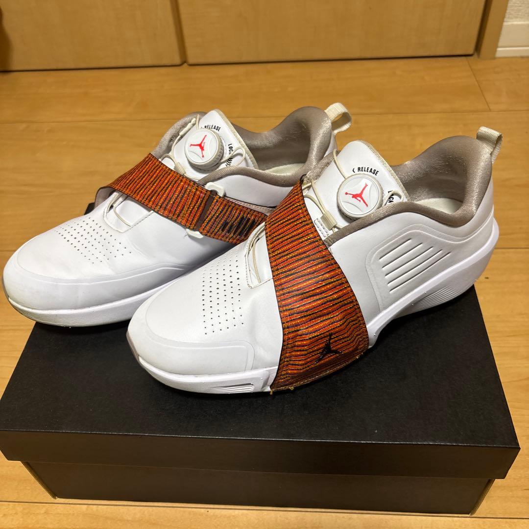 ジョーダン　エア　レブ　26.5
