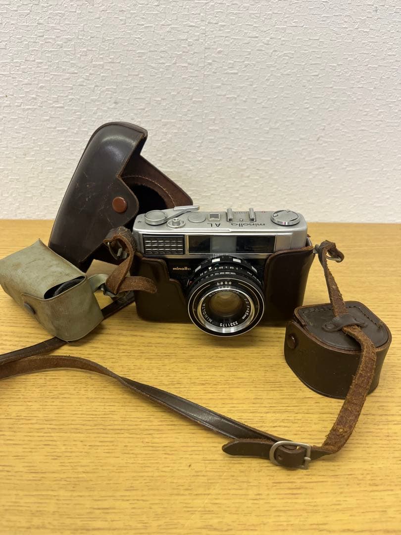 Minolta ミノルタＡＬ レンジファインダーカメラ　付属品　ケース付き