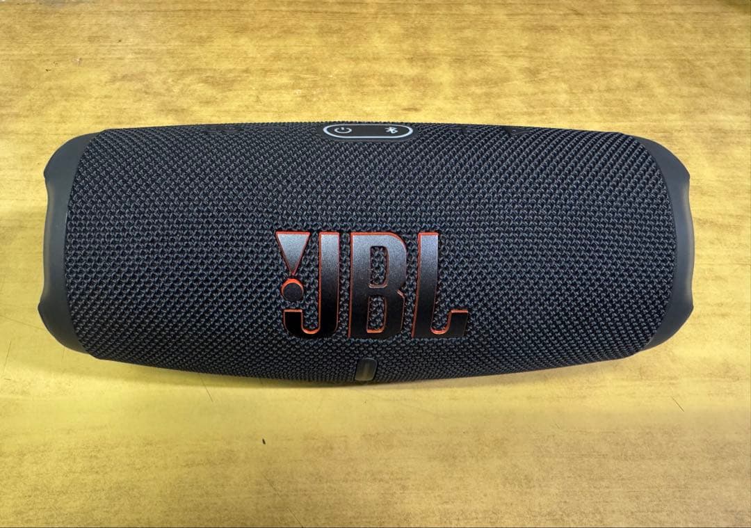JBL CHARGE5 Bluetoothスピーカー