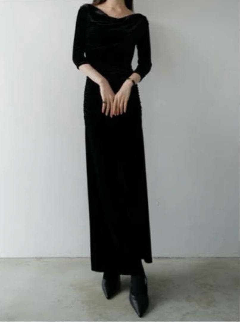 ワンピース celon / shirring drape velour dress