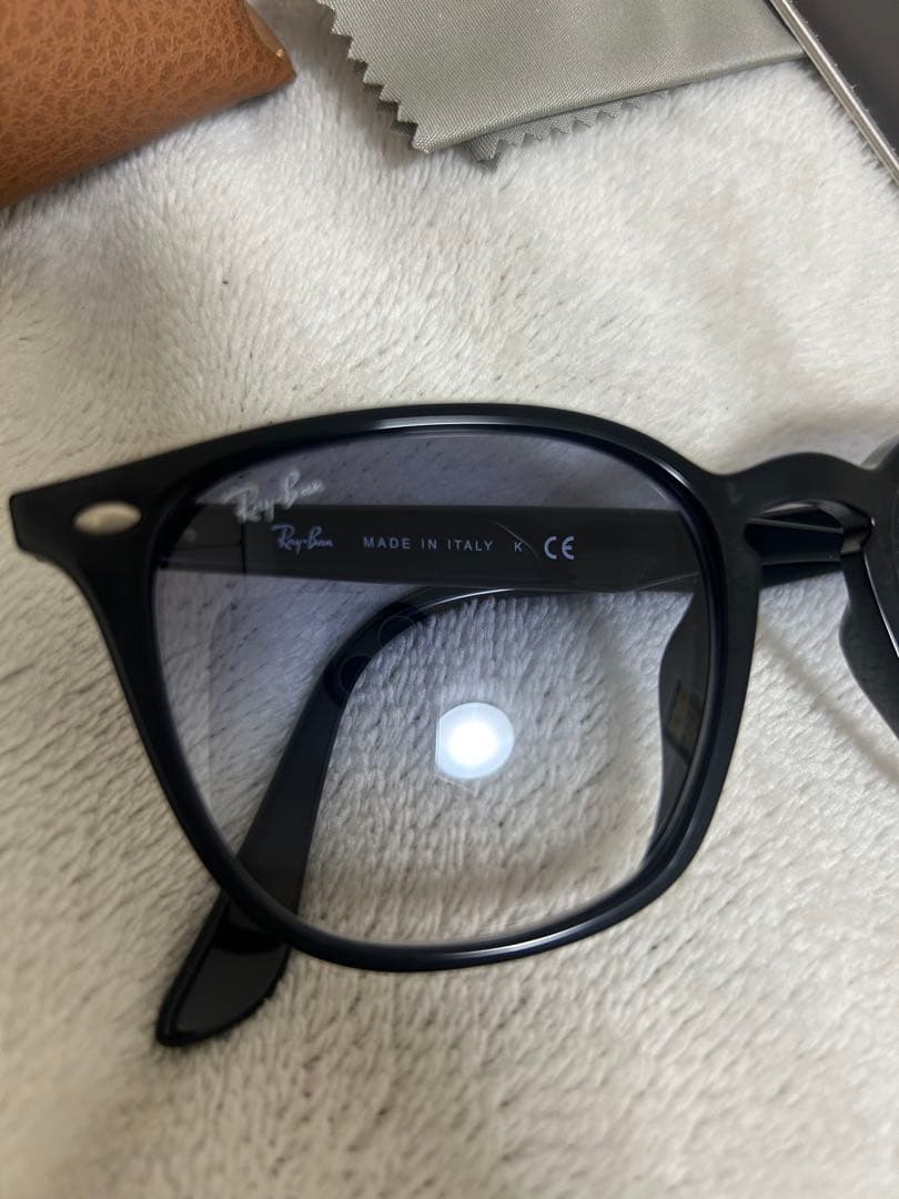 小物 Ray-Ban RB4258-F 601/19