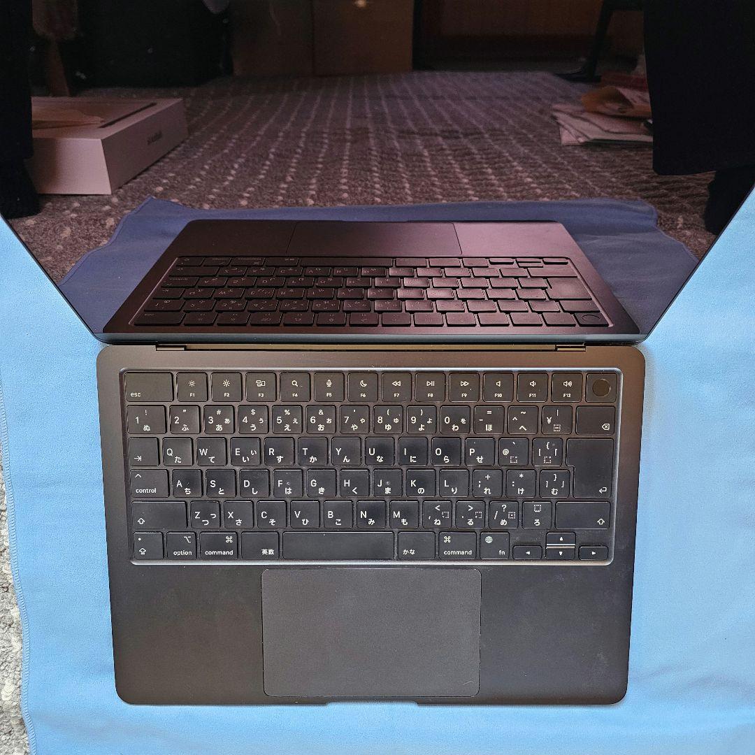 【美品】Apple MacBook Air 13.6インチ M2