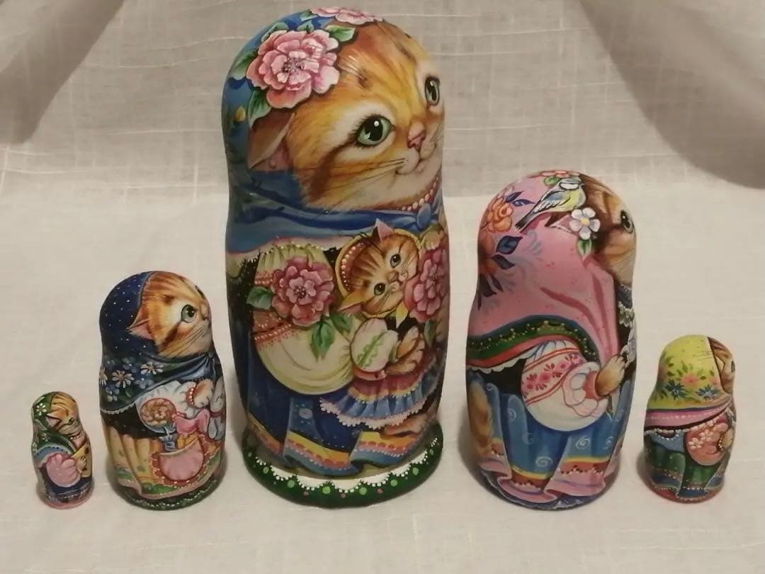 クリスマスセール♪ネコマトリョーシカ『パブロヴォ・ポサドのショールの猫』ミラ最新