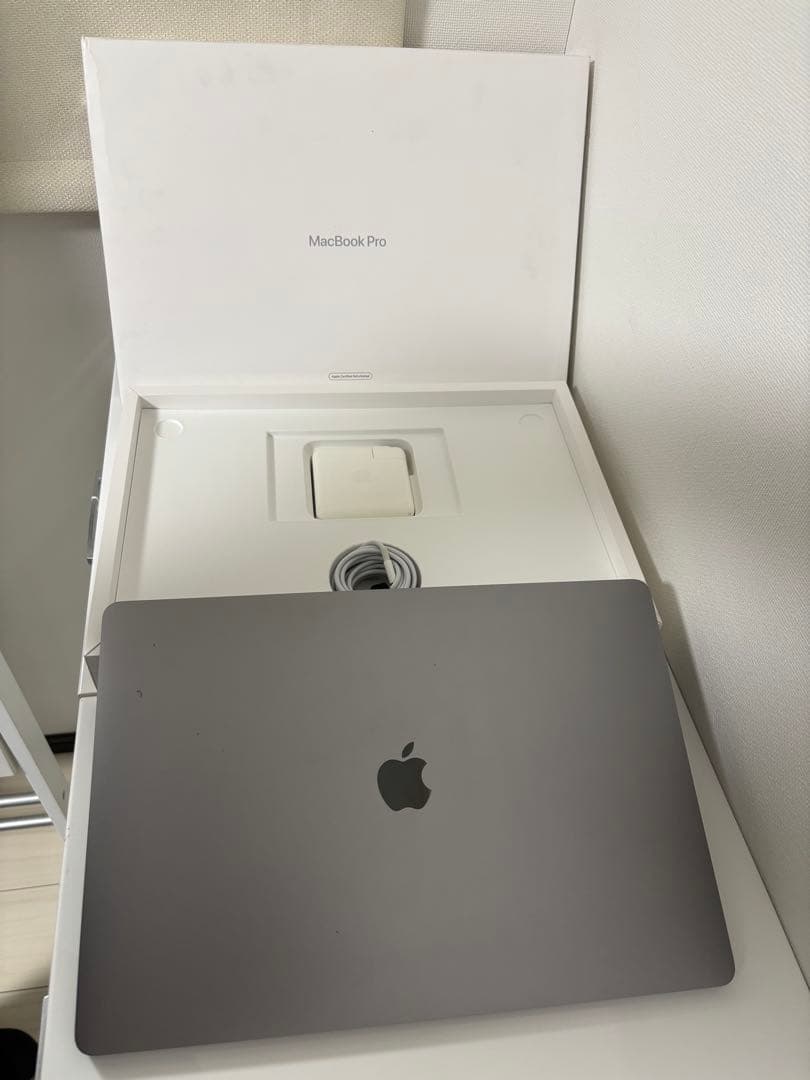 【ジャンク】Apple MacBook Pro 16インチ（2019年モデル）