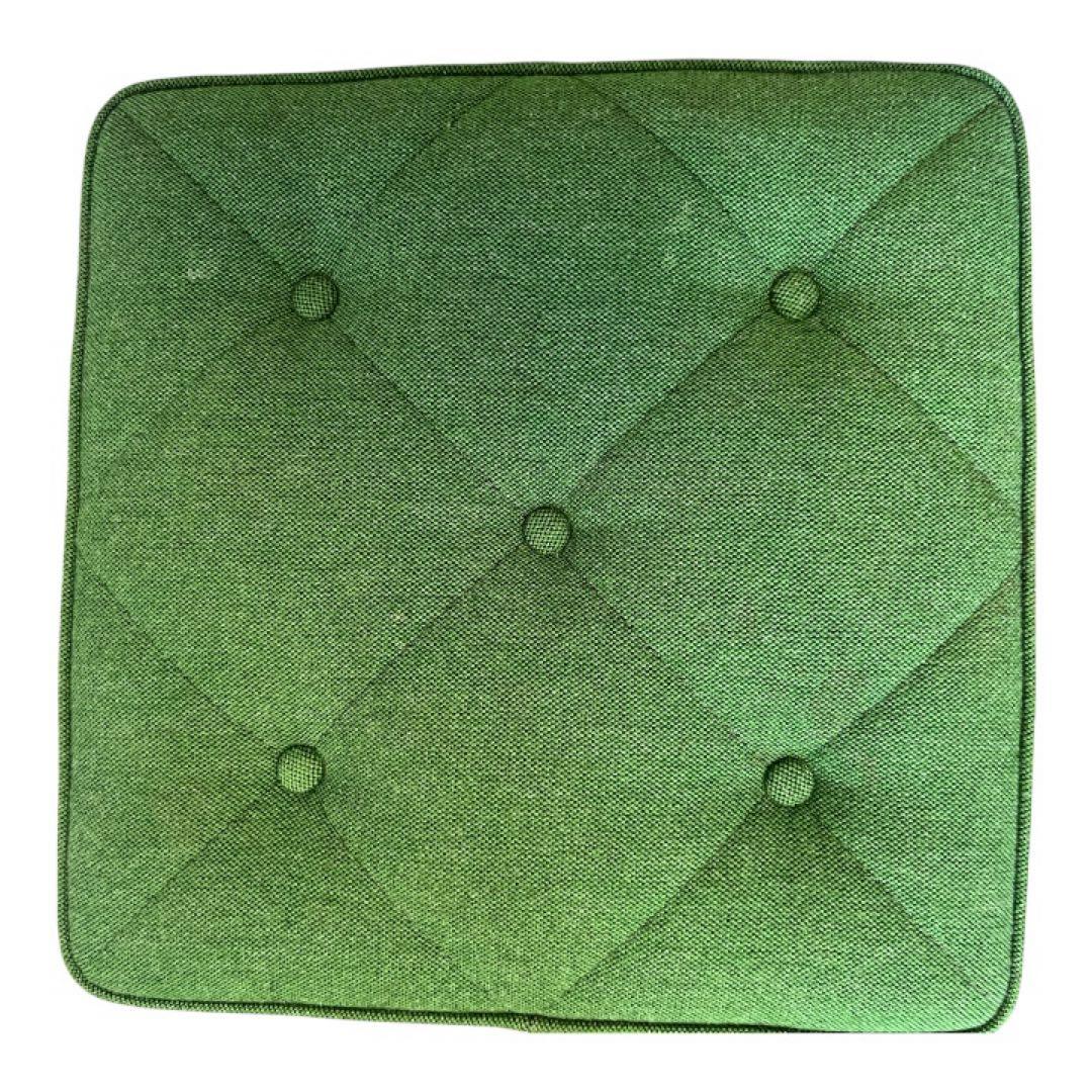 カリモク60 オットマン タープグリーン