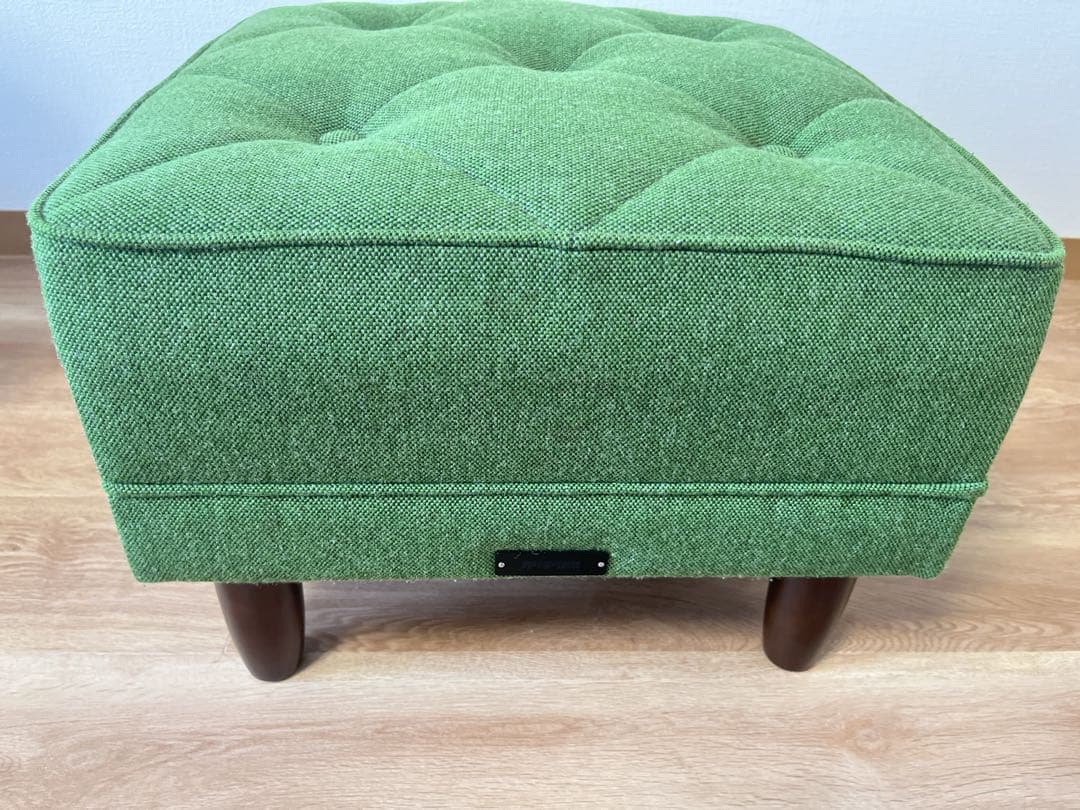 カリモク60 オットマン タープグリーン