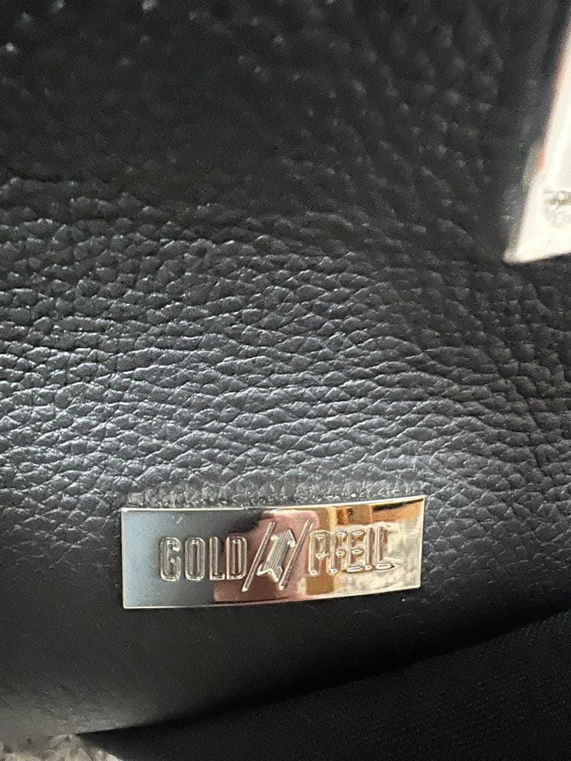 メルセデスベンツ　ゴールドファイル　非売品　限定商品　ボストンバッグ