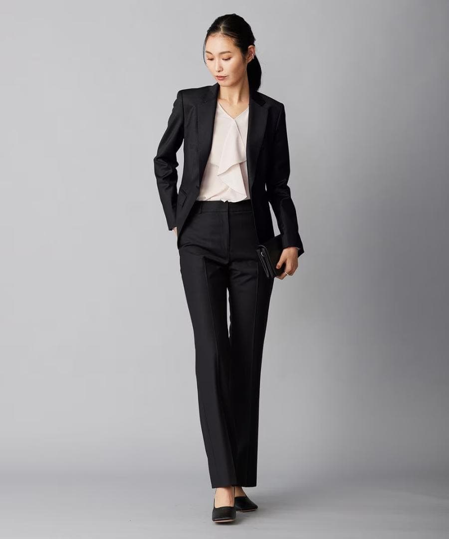 専用！新品　ICB Bahariye セミフレアパンツ　6