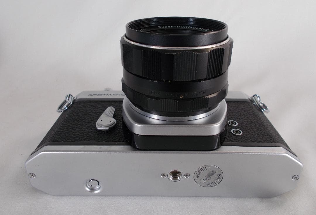 フィルムカメラ 整備済　Pentax SPII + レンズ f1.8　T267