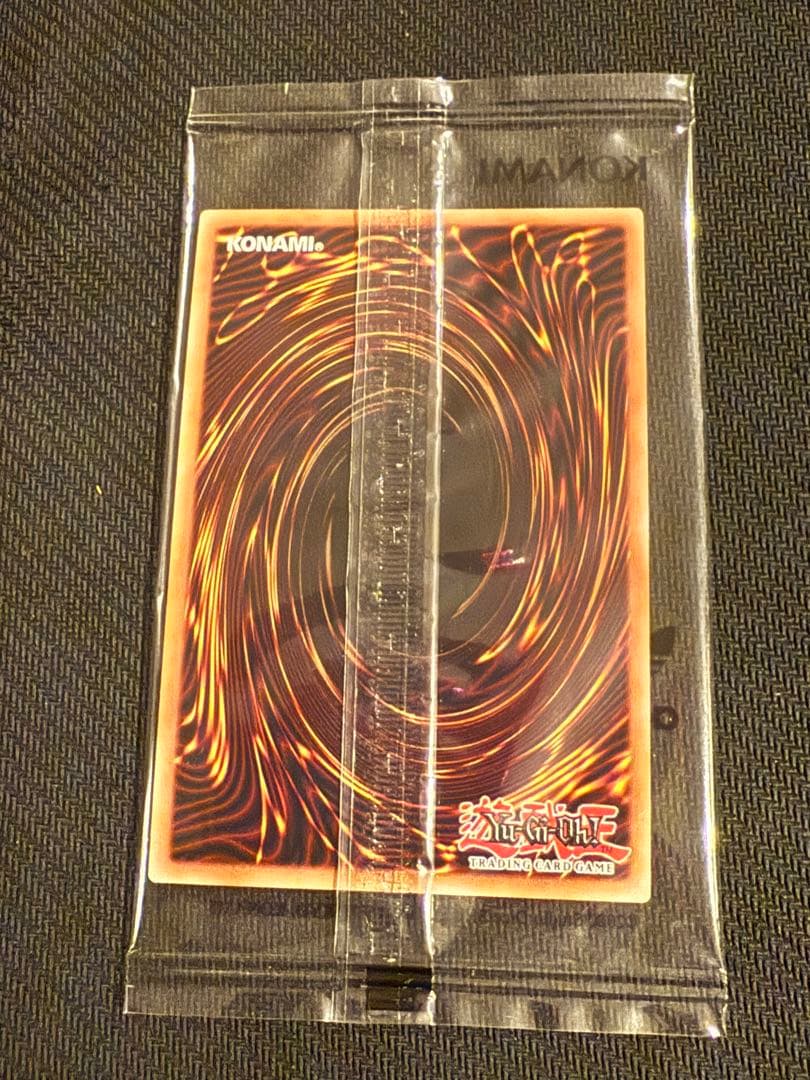 遊戯王　ブラックマジシャンadidas