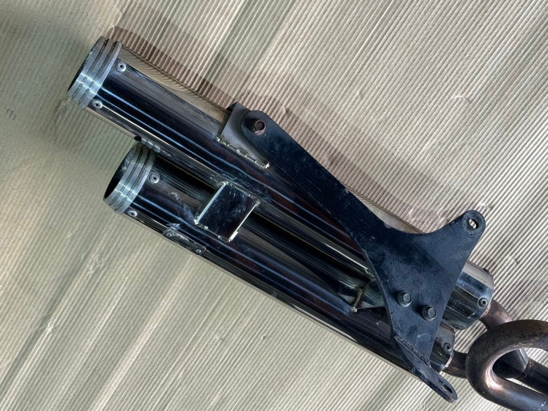 スカイウェイブ CJ44A〜46A タダオコンバット2本出し　トルネードマフラー