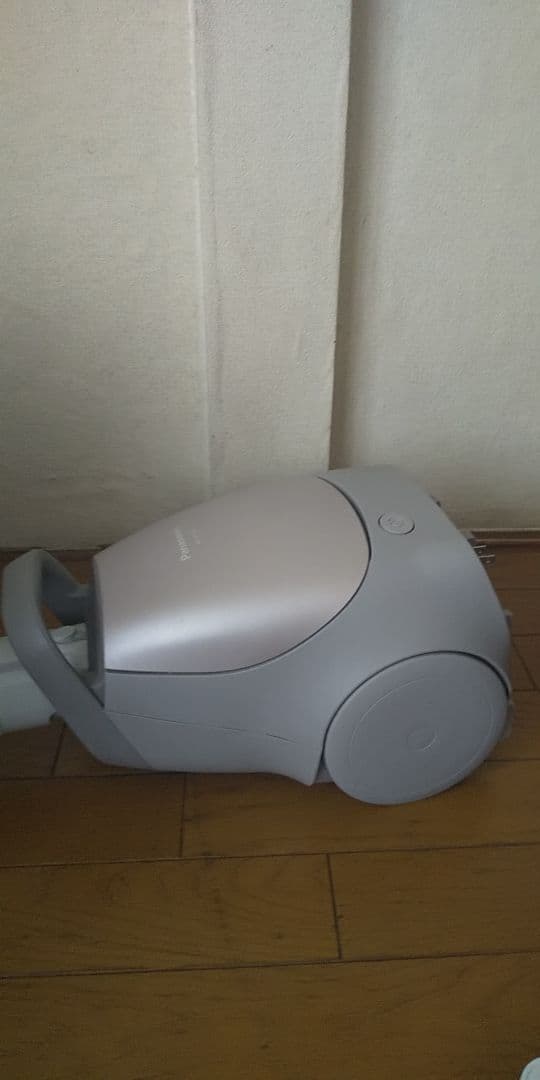 21年製、軽量型❗パナソニック、紙パック式掃除機(パワーノズル)