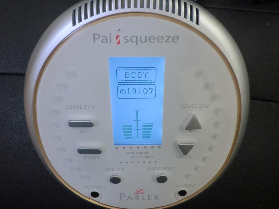 ラ・パルレ（パルスクイーズ）高位多重複合波 高周波テクノリンクEMSマシン