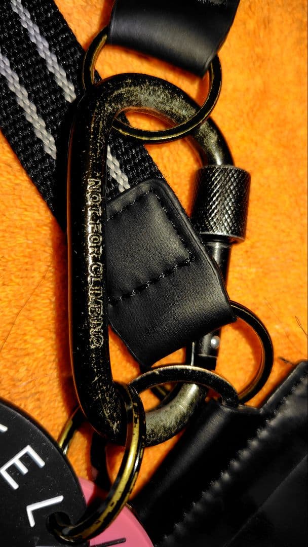 adidas by Stella McCartney ランヤード 黒 ブラック