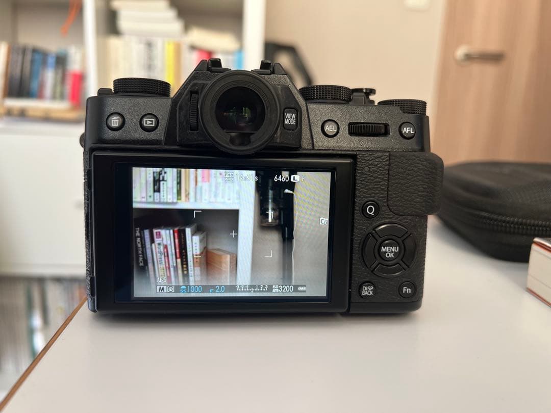 フジフイルム X-T10 単焦点レンズキット ブラック