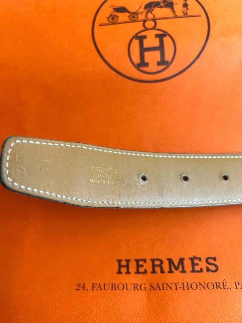 HERMES ブラック ベルト　ゴールドバックル