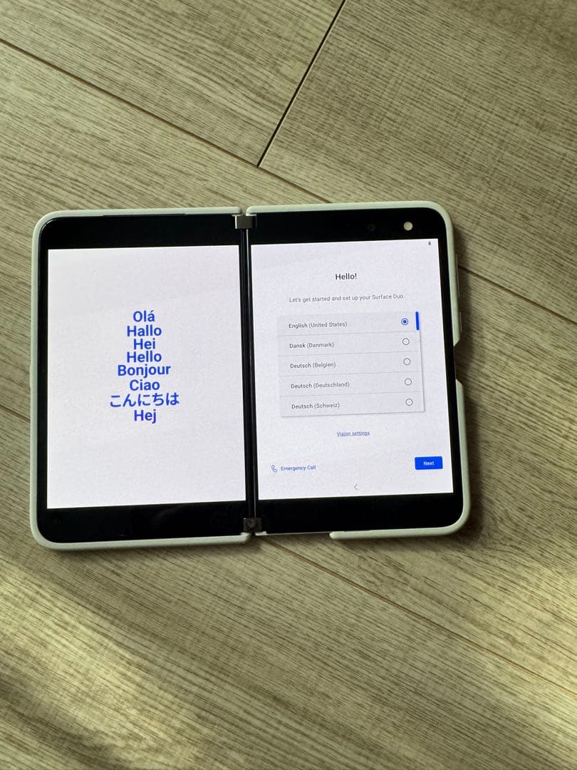 Microsoft Surface Duo 256GB ホワイト