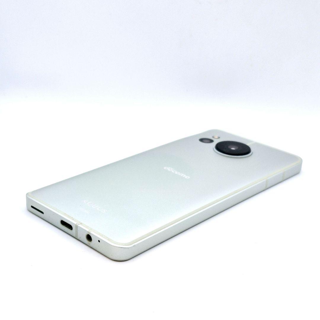 [H40] Aquos sense 8 docomo版 SIMフリー 訳あり