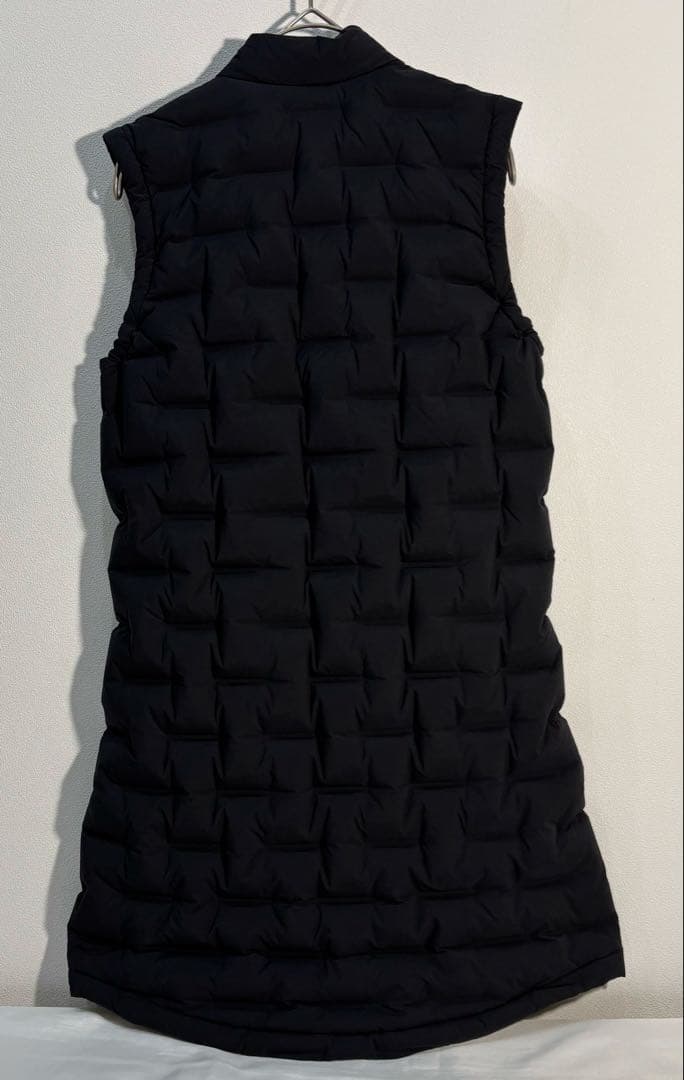 定価36300円　新品adidasゴルフ　ブラックダウンベスト・キルティング