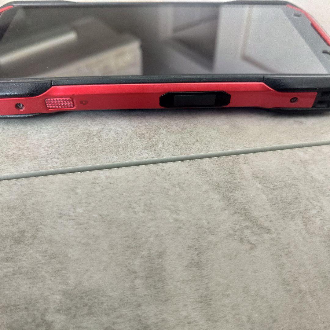 TORQUE g06スマートフォン 本体 レッド