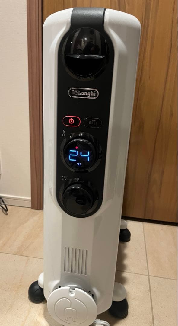 美品デロンギ アミカルドRHJ35M1015‑BK オイルヒーター 冬にぴったり