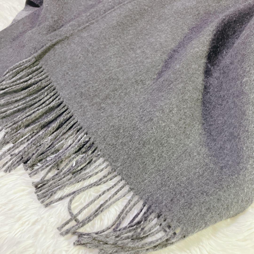 【美品】グレースコンチネンタル　ポンチョ　ストール　ラクーンファー　グレー