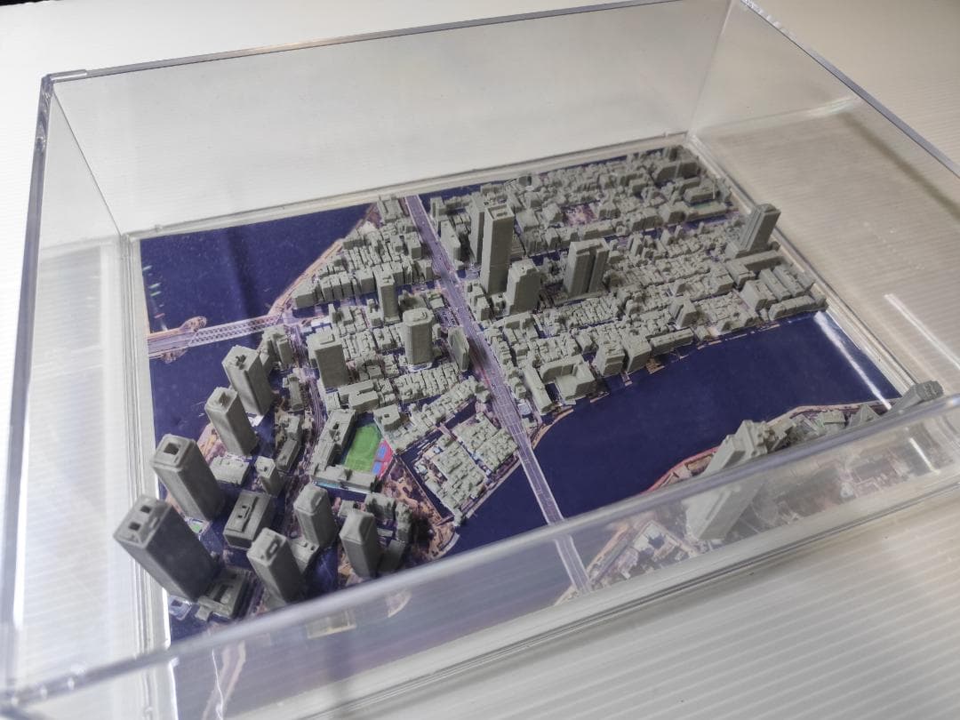 淳*次様 佃　月島　聖路加タワー周辺　都市模型　(透明ケース付)