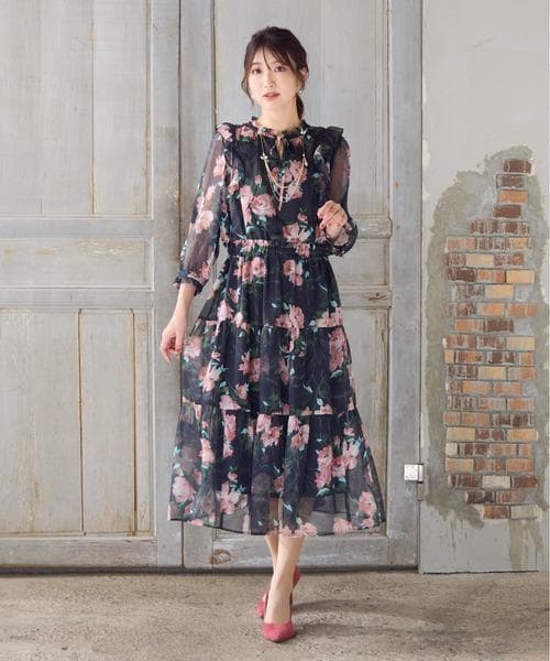 Rose Tiara　42サイズ　ボタニカル風フラワーワンピース