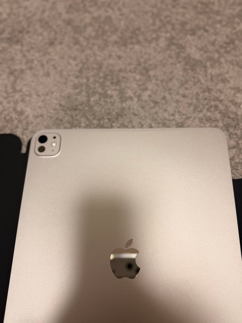 ★ほぼ未使用　iPad Pro13インチ256GB Wi-Fi