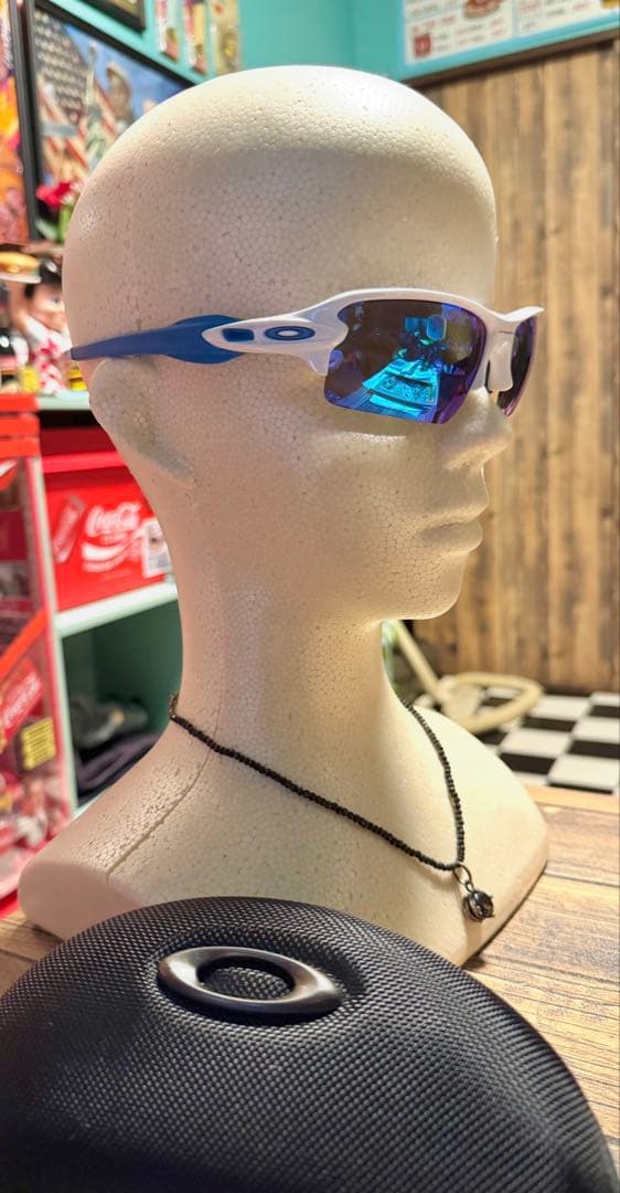 Oakley Flak2.0customブルー ホワイト/キケヘルナンデス