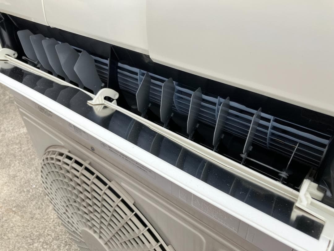 愛知岐阜/送料込★日立　5.6kWエアコン RAS-X56J2　18畳　20年製