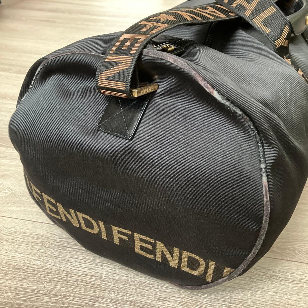 FENDI ナイロン生地 2way ボストンバッグ ドラムバッグ ブラック