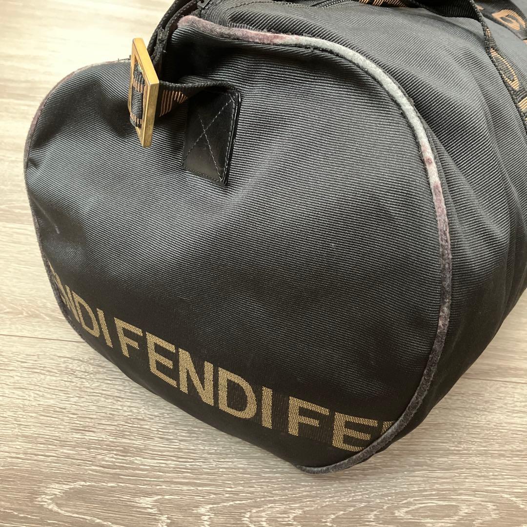 FENDI ナイロン生地 2way ボストンバッグ ドラムバッグ ブラック